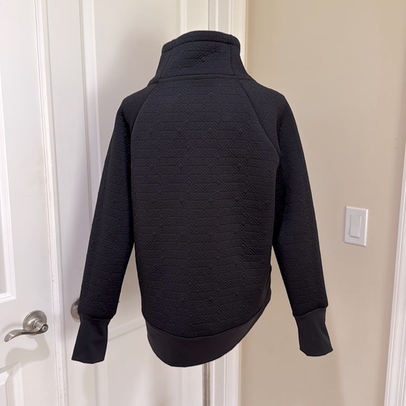Athleta Jacquard Elevation Pullover Funnel Neck Quilted Black Sweatshirt Medium - Picture 6 of 9